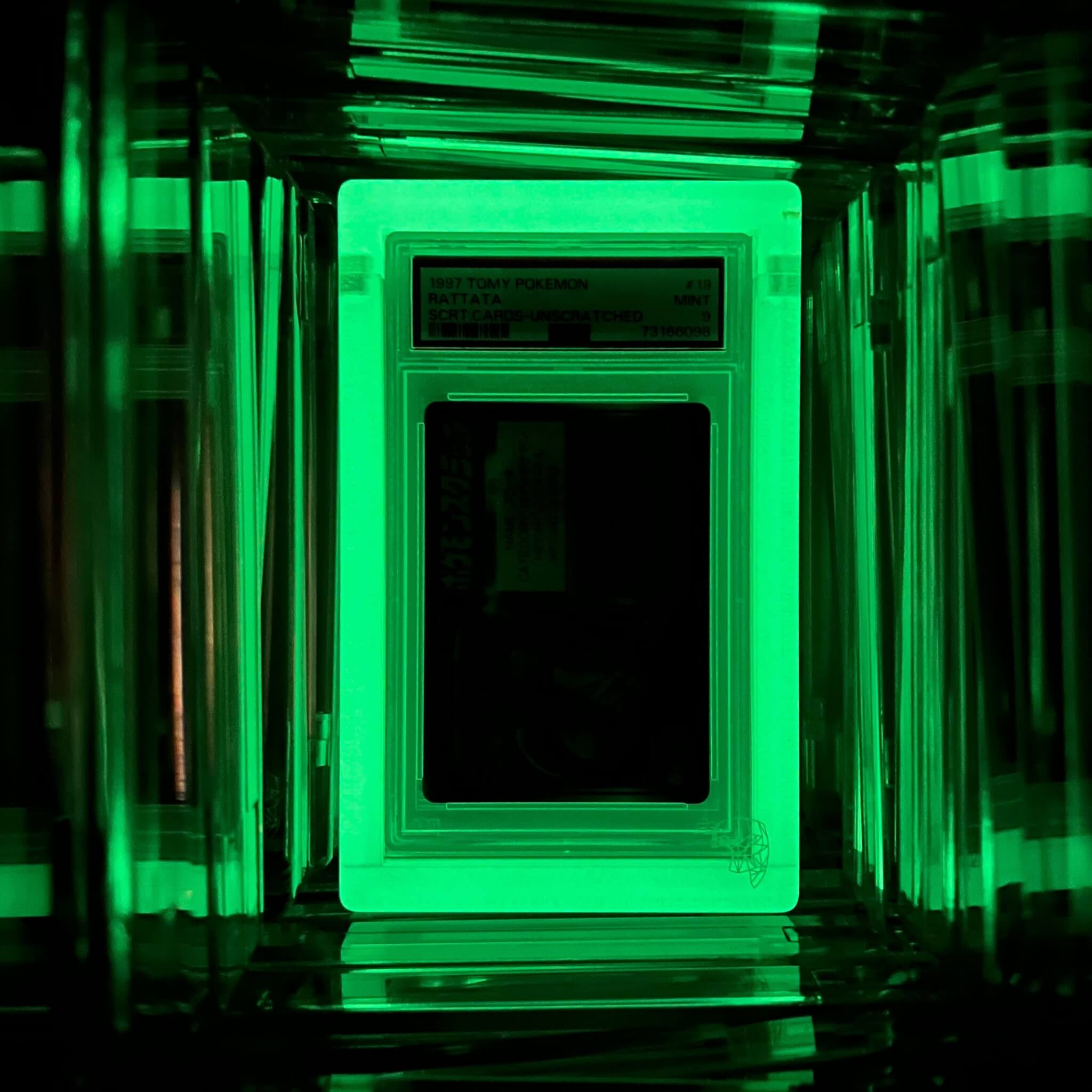 Phantom Display Ghost Glow in the dark mirror effect front view